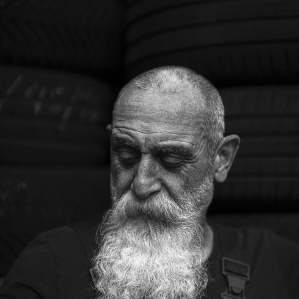 Thomas red-8